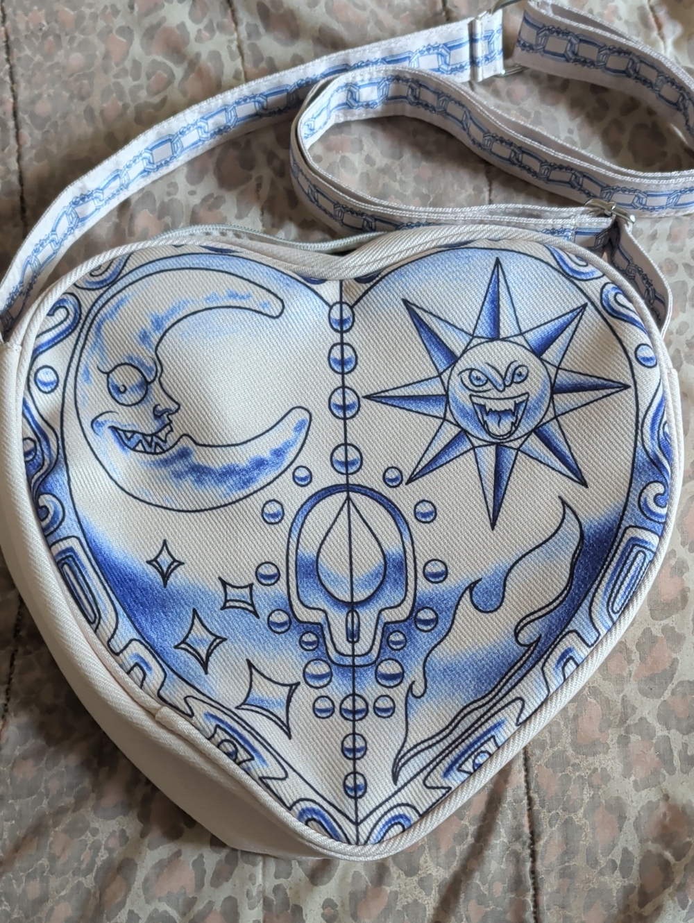 Hard Jewelry Cosmic Heart White/Blue Crossover Bag